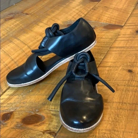 Alpha60 black leather Mella loafers Size 7.5 - Picture 11 of 12